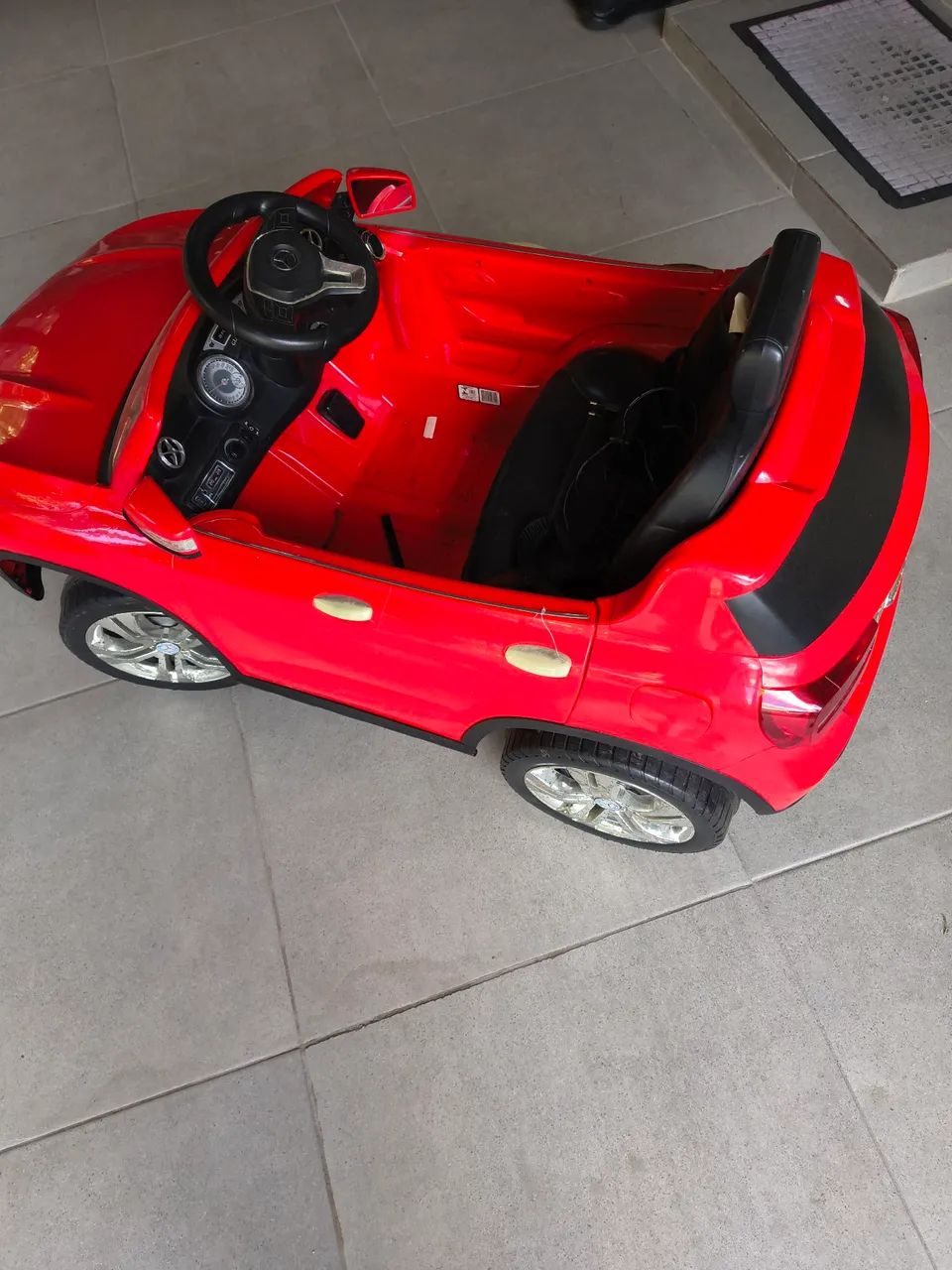 Carrinho elétrico para criança 