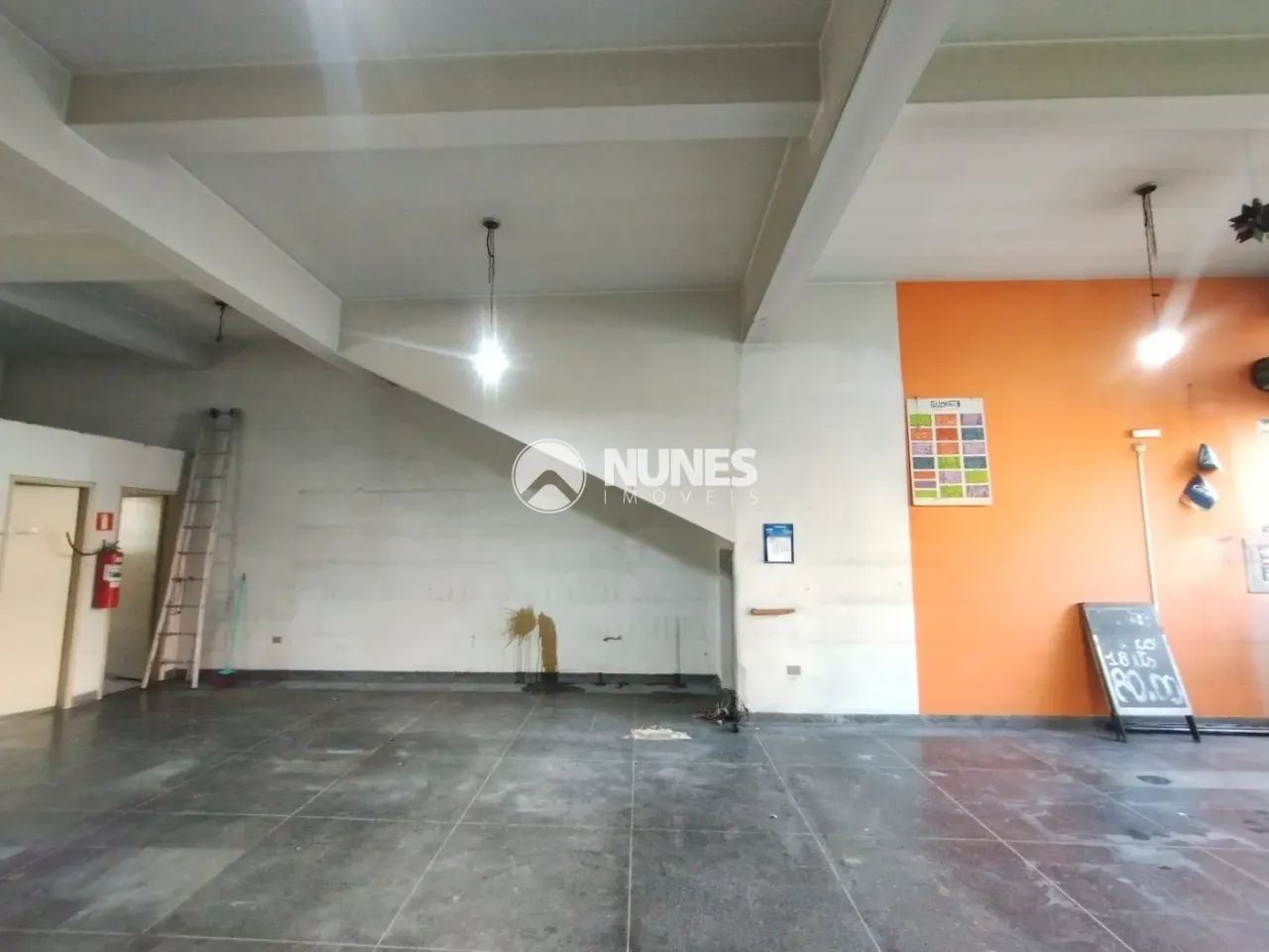 Salão comercial em no Centro de Jandira/SP. - Foto 4