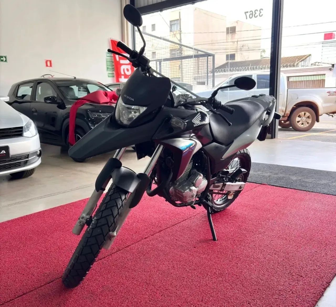 VENDO XRE 300 - Foto 3