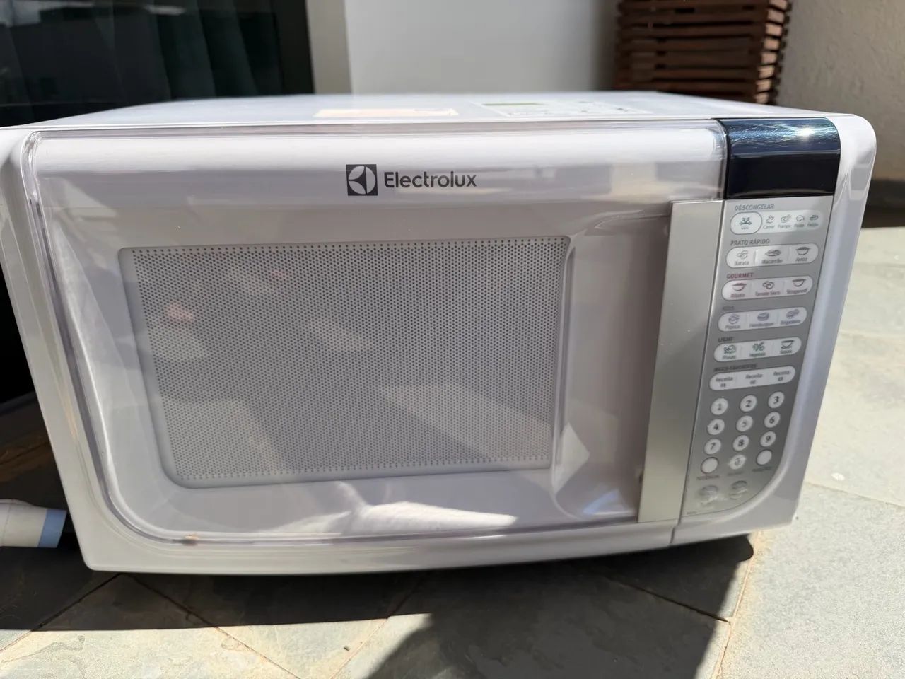 Microondas Electrolux 31 litros