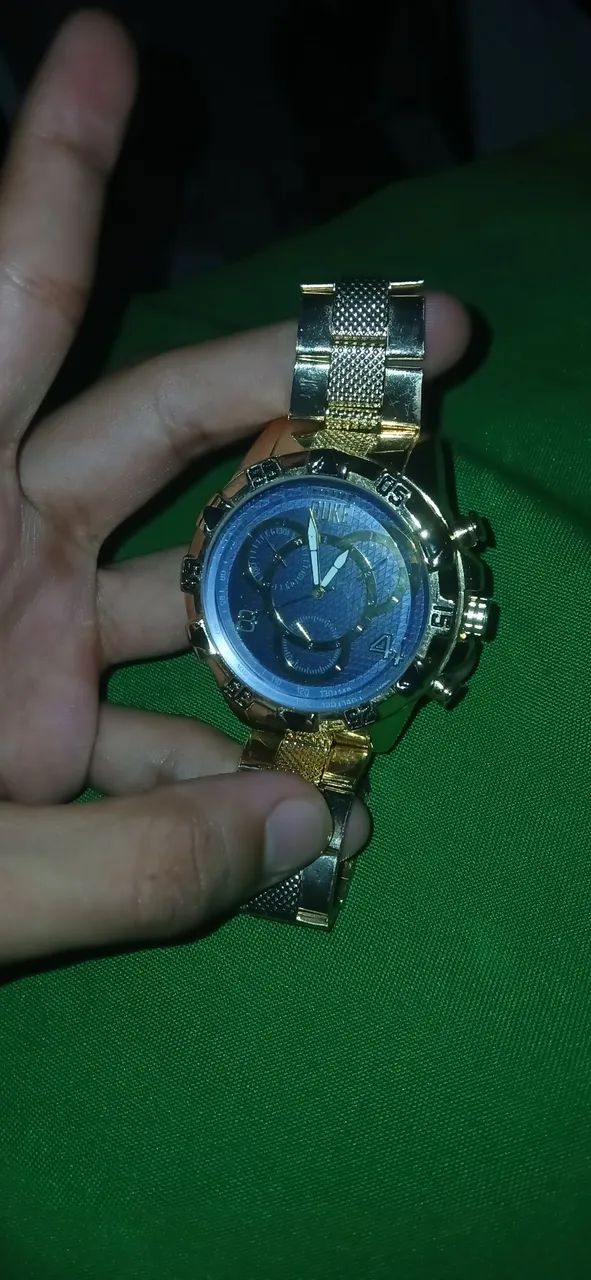 Vende-se 2 relógios por 150$ - Foto 2