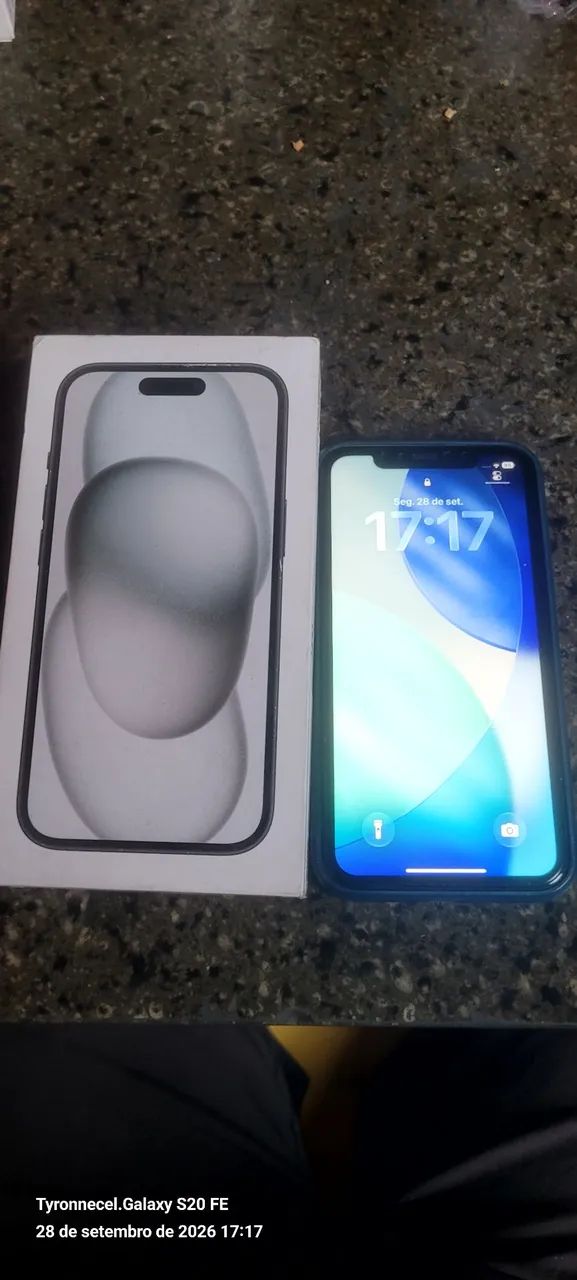 iPhone 11