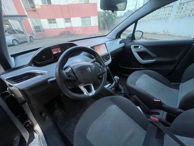 Peugeot 208 Active/active Pack 1.5 Flex 8V 5P 2015 - Foto 2