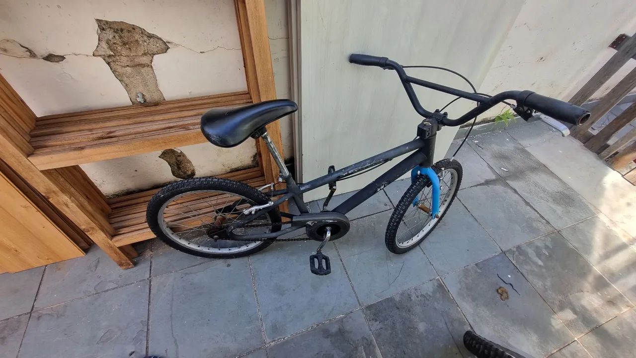 Bicicletas para arrumar ou tirar pecas - Foto 4