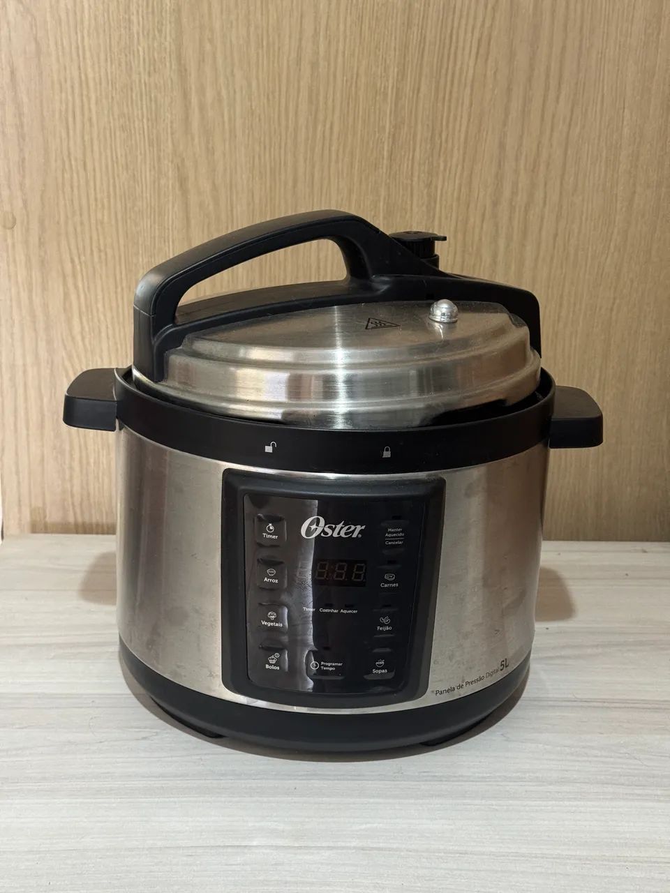 Panela de pressão elétrica oster