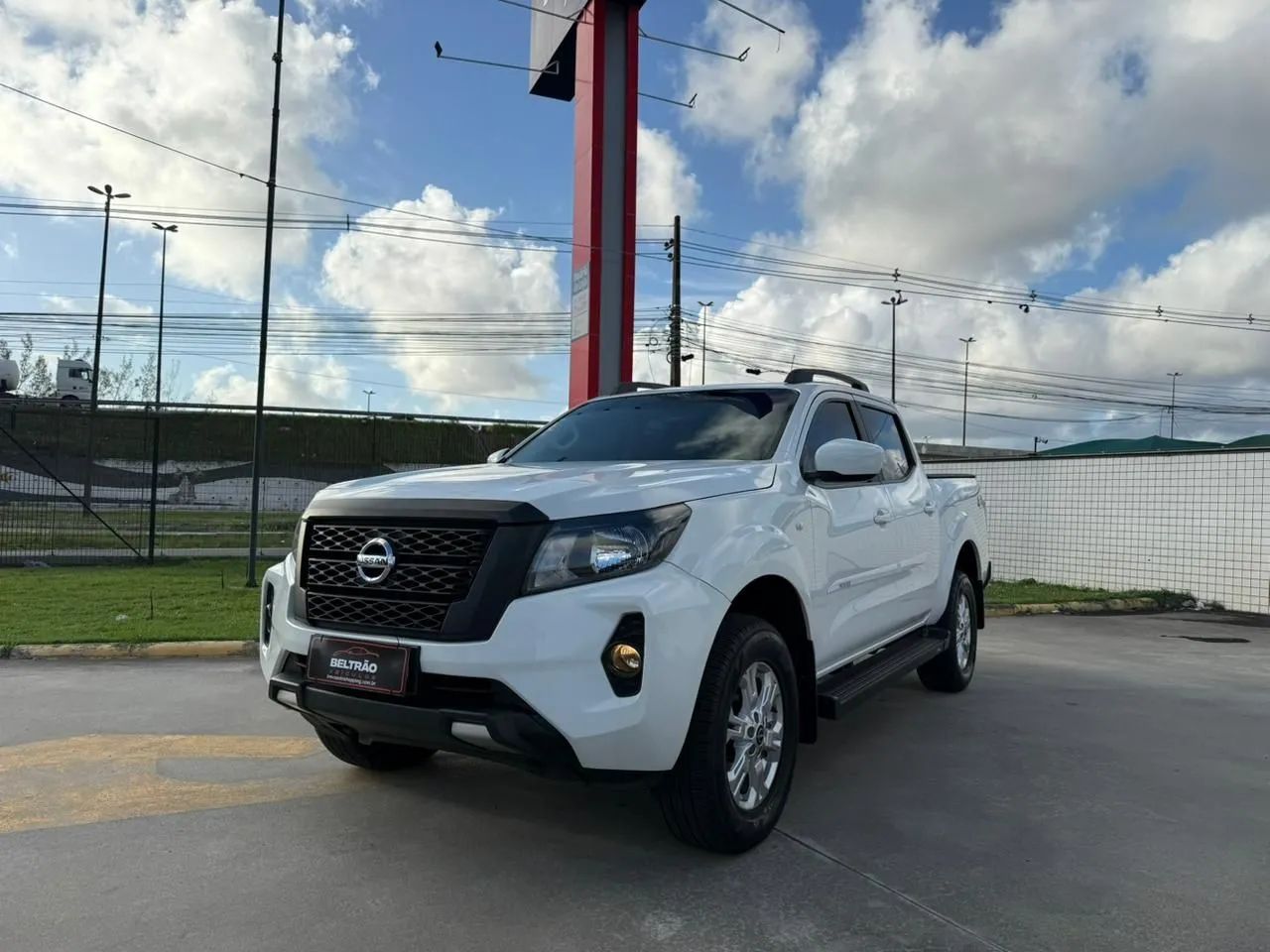 Nissan Frontier 2023