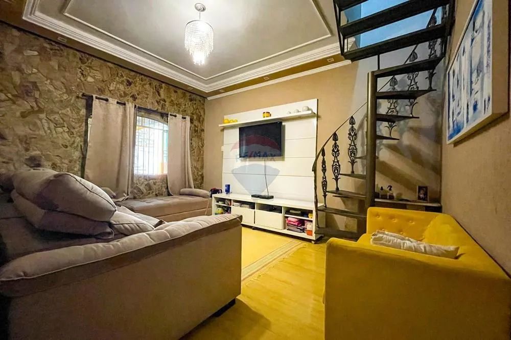 Sobrado á venda com 2 Quartos na Vila Emílio, Mauá, SP - Foto 2