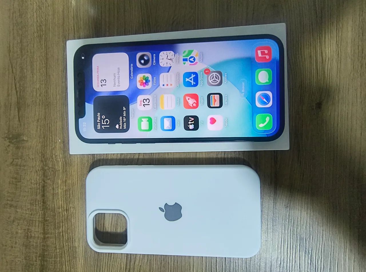 IPHONE 12 
