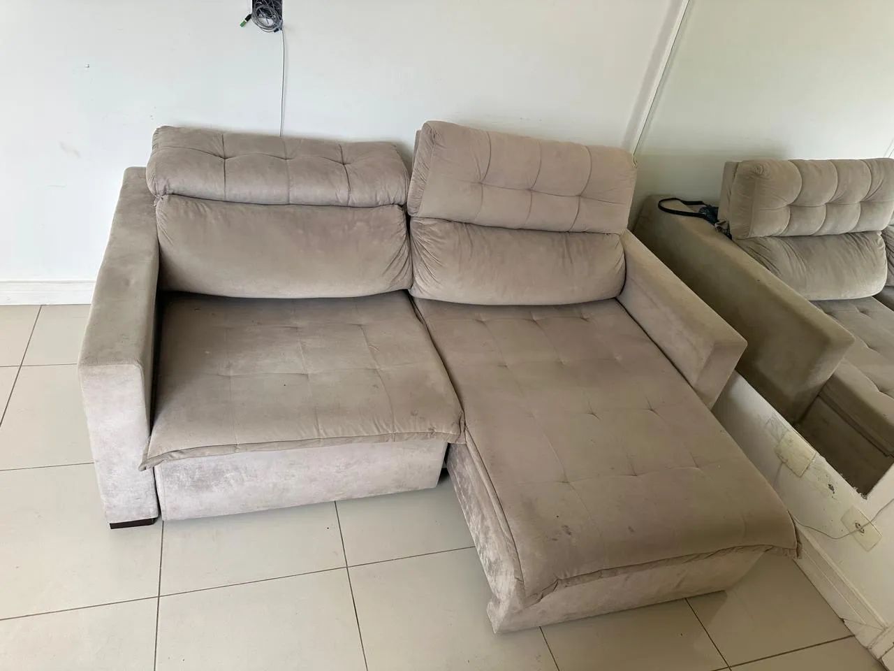 2-Seat Reclining Sofa469163591944775681
