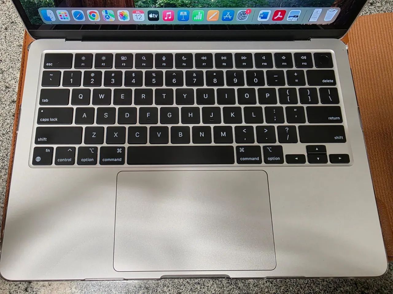 Macbook Air M2 16gb de ram, 256gb - Foto 3
