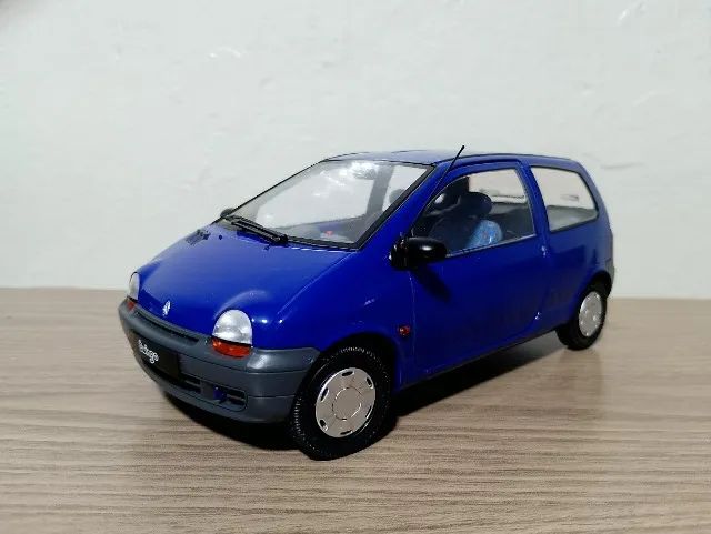 Miniatura Renault Twingo Solido 1/18