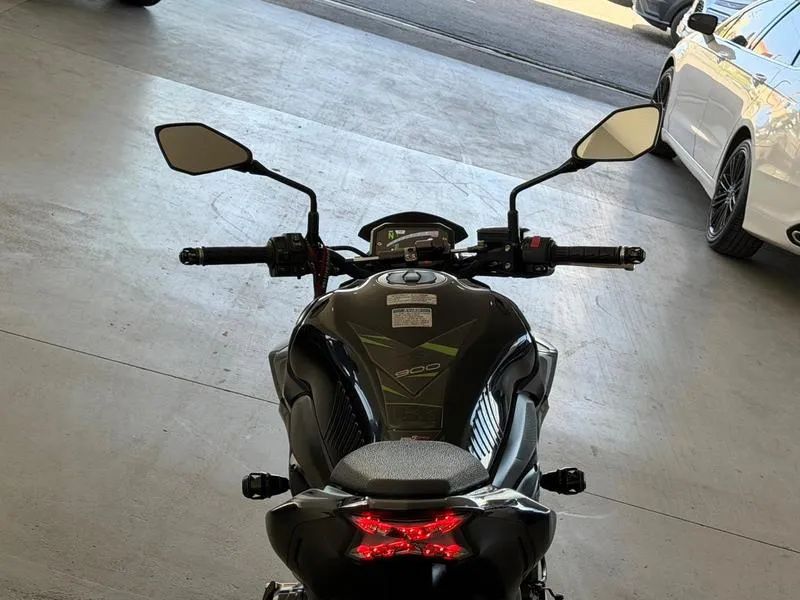Kawasaki 900 2022 - 1519551216 | OLX