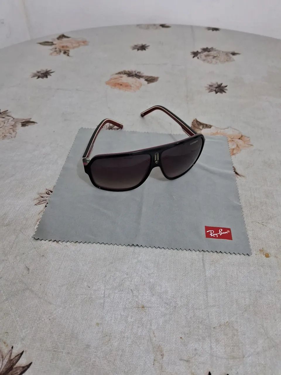Óculos de sol a venda, Ray'Bam. 