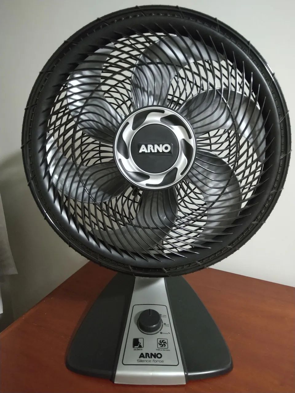 Ventilador Arno Silence Force VF40