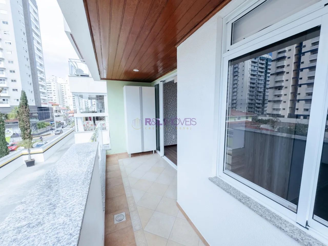 Alugue 3 Dormitórios com Suíte e 2 Vagas em Campinas - Foto 3