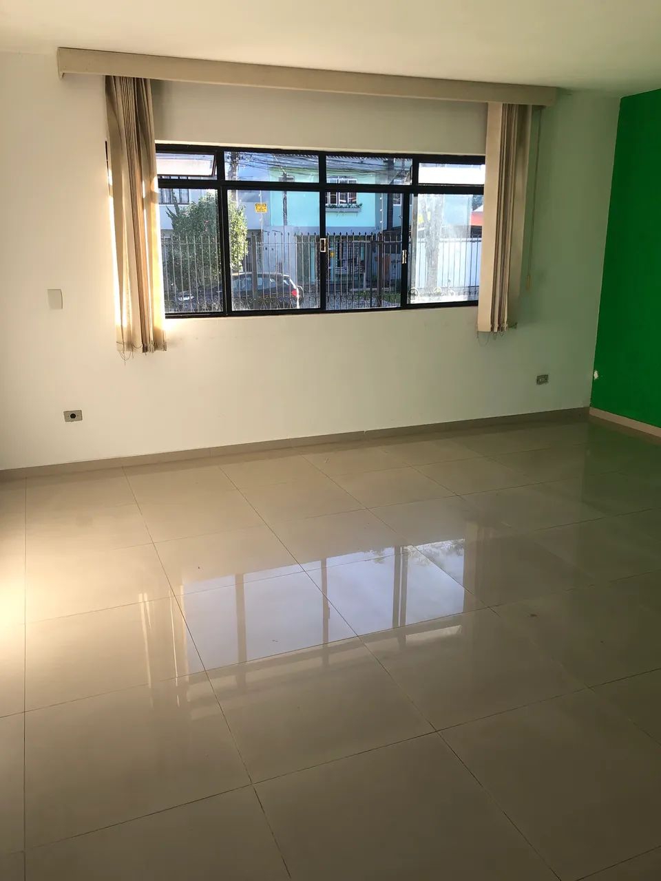 Aluga-se escritório casa comercial semi-mobiliado  - Foto 4