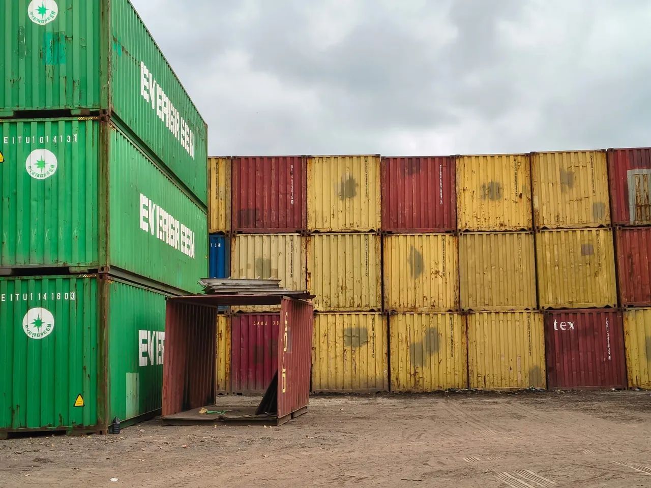 Container marítimo  - Foto 2