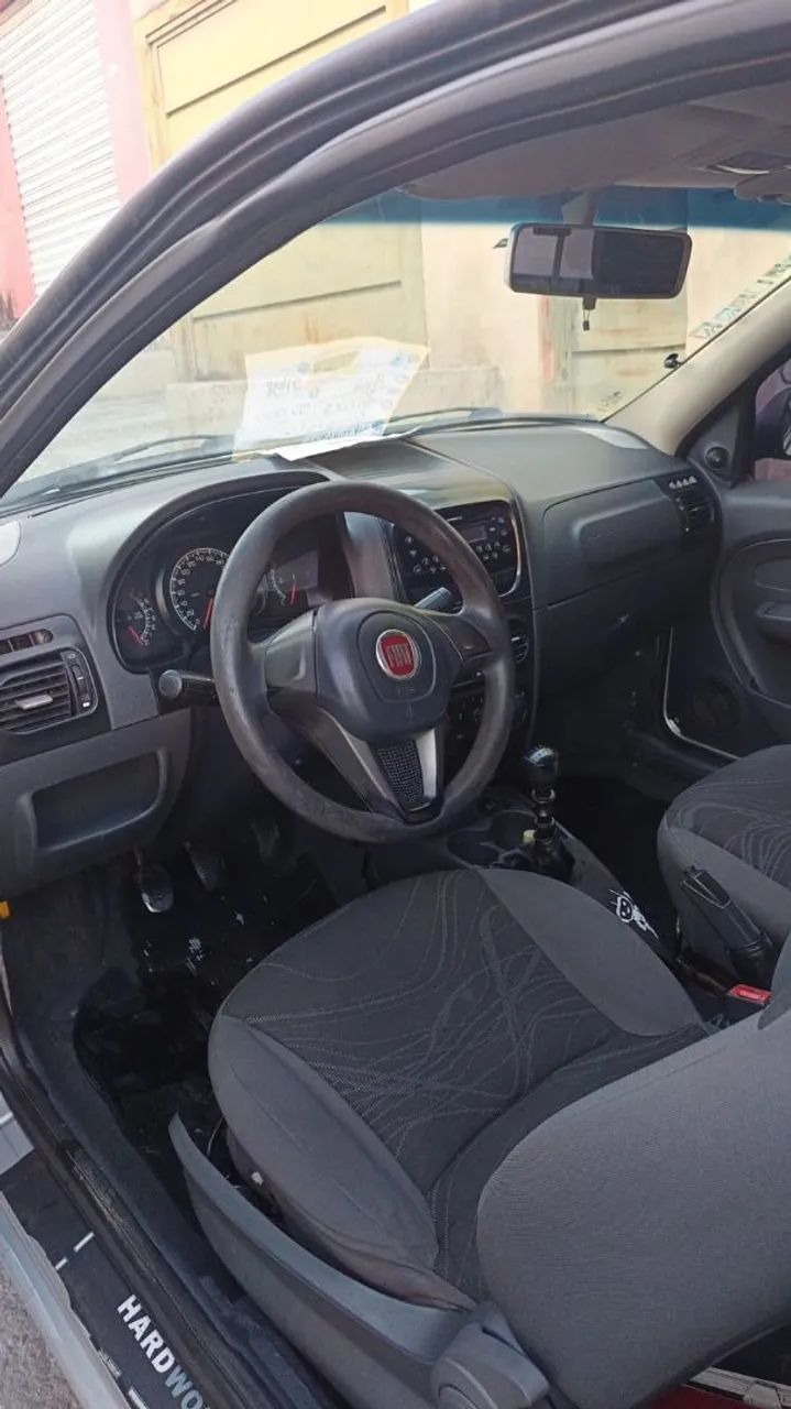 Fiat Strada Working Hard 1.4 Fire Flex 8V CS 2017 - Foto 5