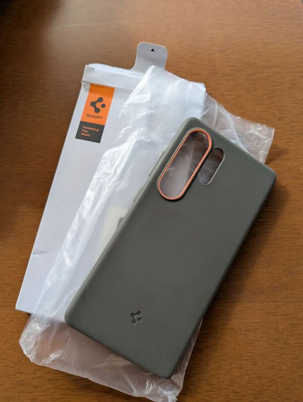 Capa para Galaxy S25 Ultra Spigen nano pop importada.  - Foto 3