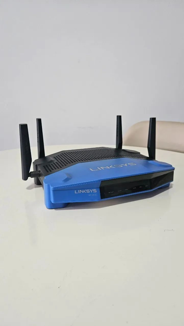 Roteador Wireless Linksys WRT1900AC Dual-Band Gigabit | 4 Antenas | Excelente estado