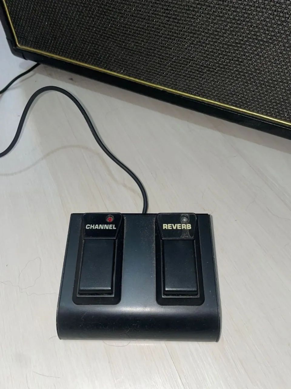 BUGERA V22 - Amplificador Valvulado - Foto 4