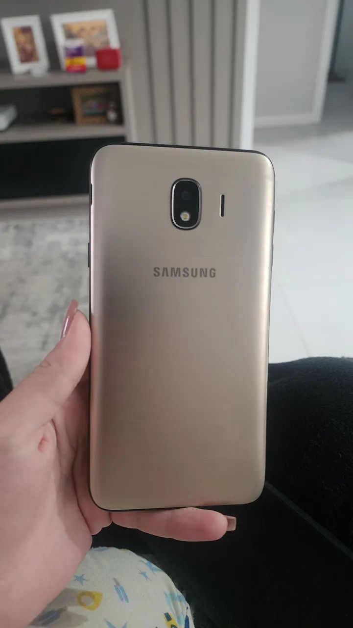 Galaxy j4 - Foto 2