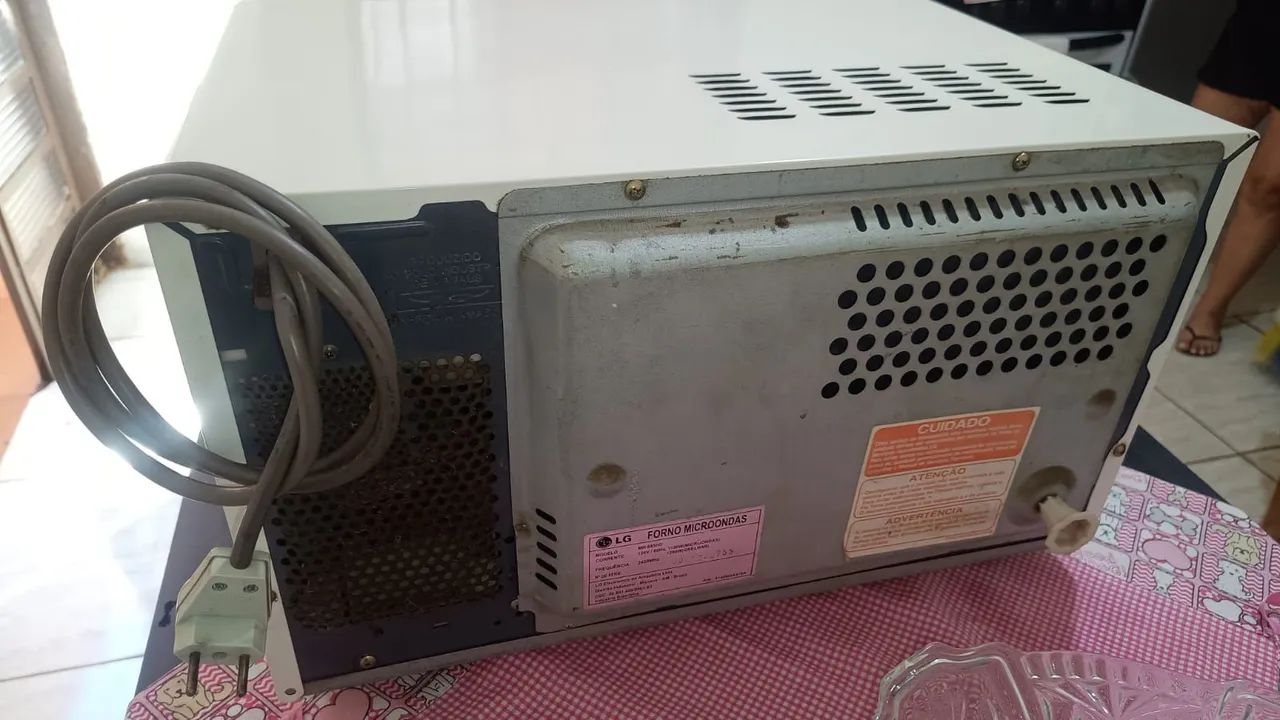 Microondas LG 35 litros  - Foto 6