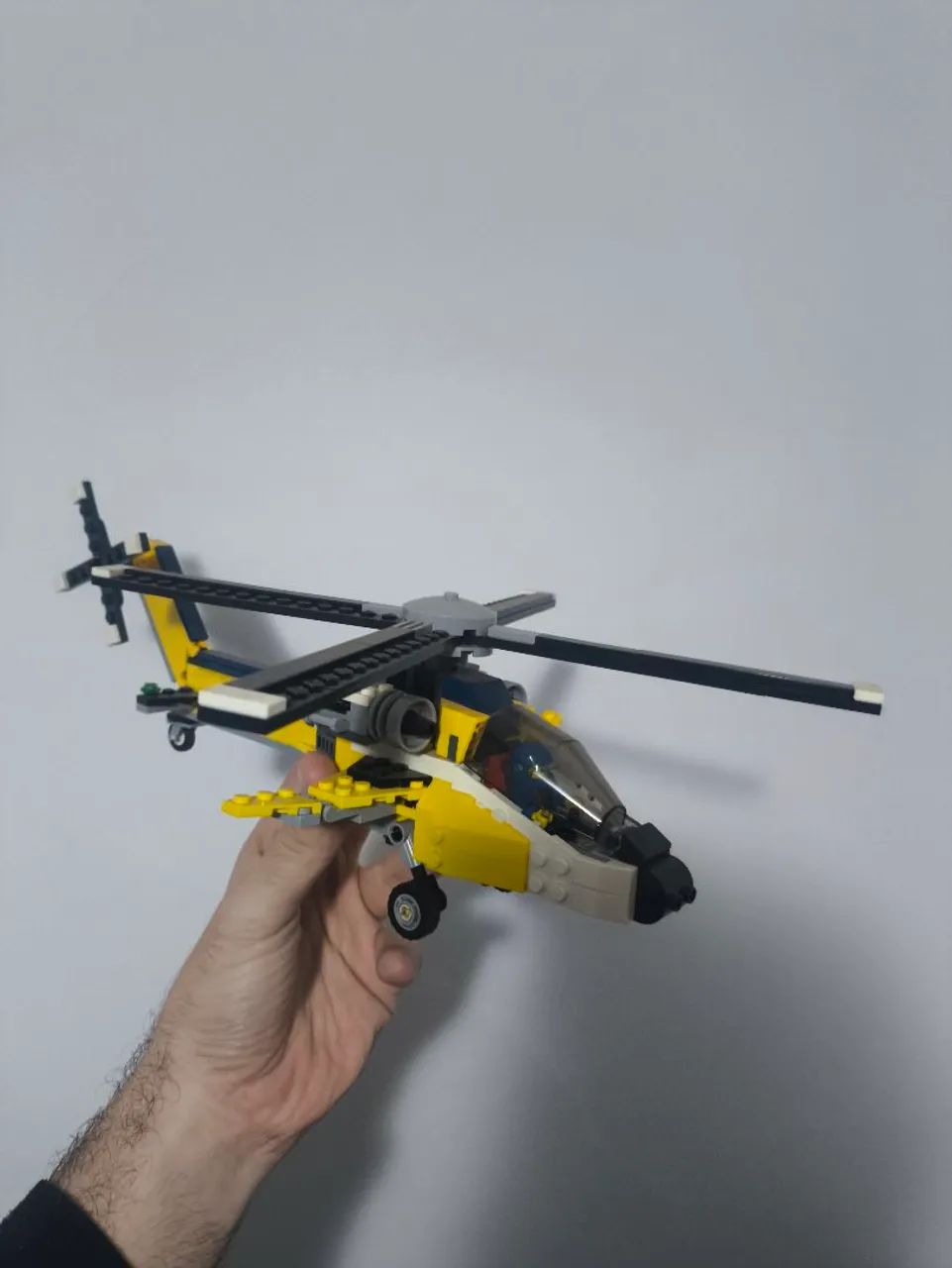 Helicóptero lego