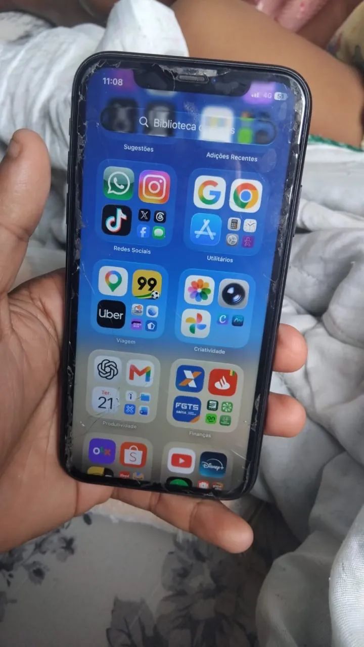 iPhone 11 Semi novo  - Foto 5