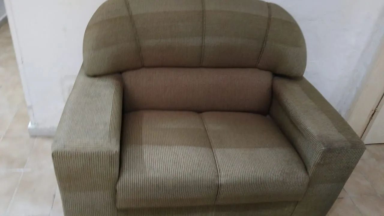 Sofá 2 lugares