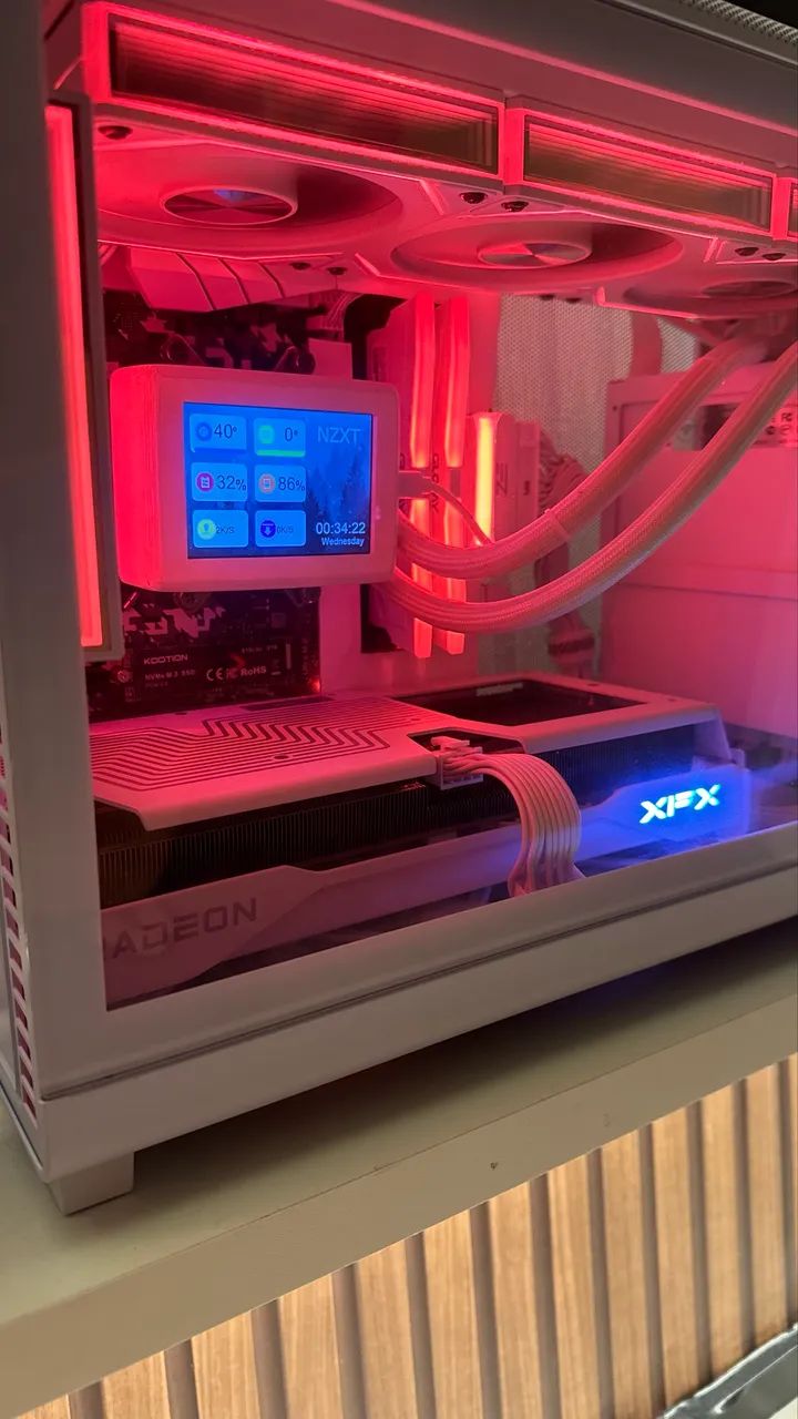 RX 9060 XT 16 GB - Foto 3
