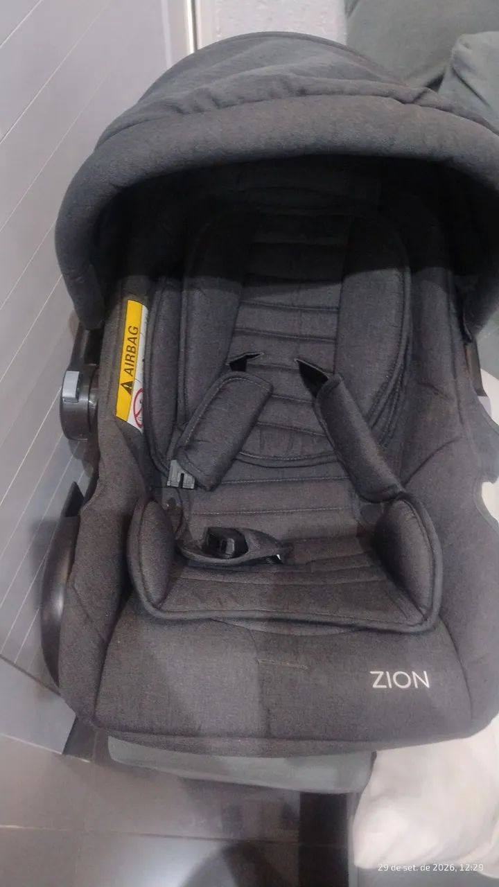 Bebe Conforto e Base Veicular Zion com Isofix Infantil 