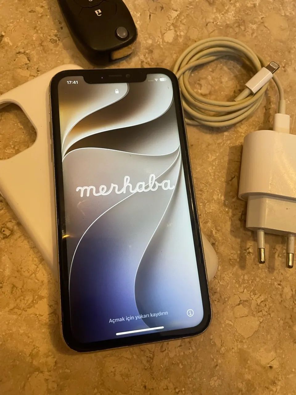 IPHONE 11 64GB BRANCO PÉROLA FUNCIONA PERFEITAMENTE 