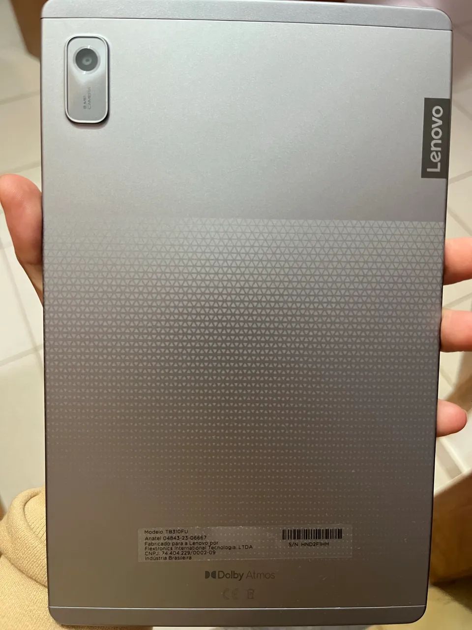 Tablet Lenovo - com capinha, funcionando totalmente 