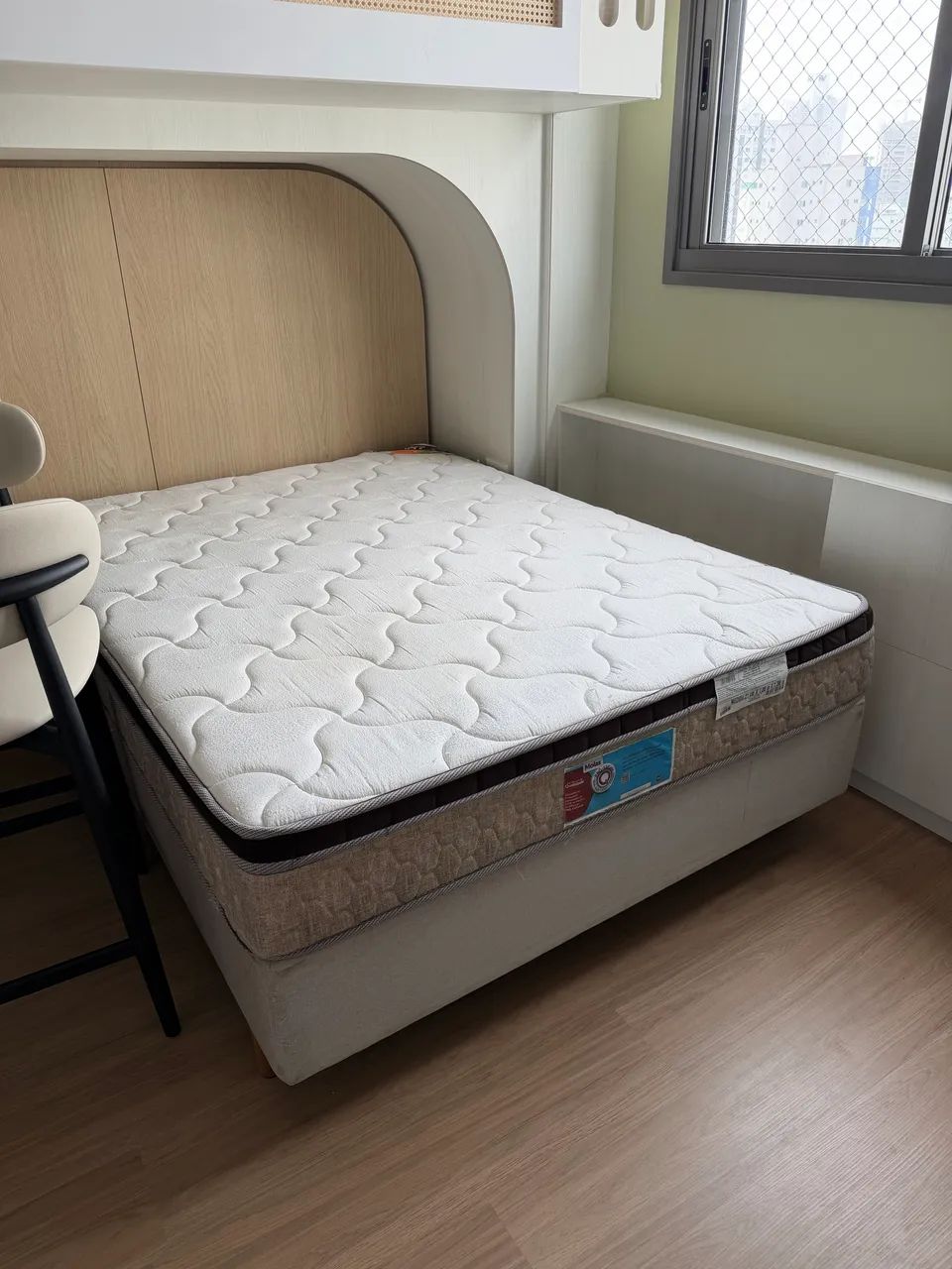 Cama com colchão box casal