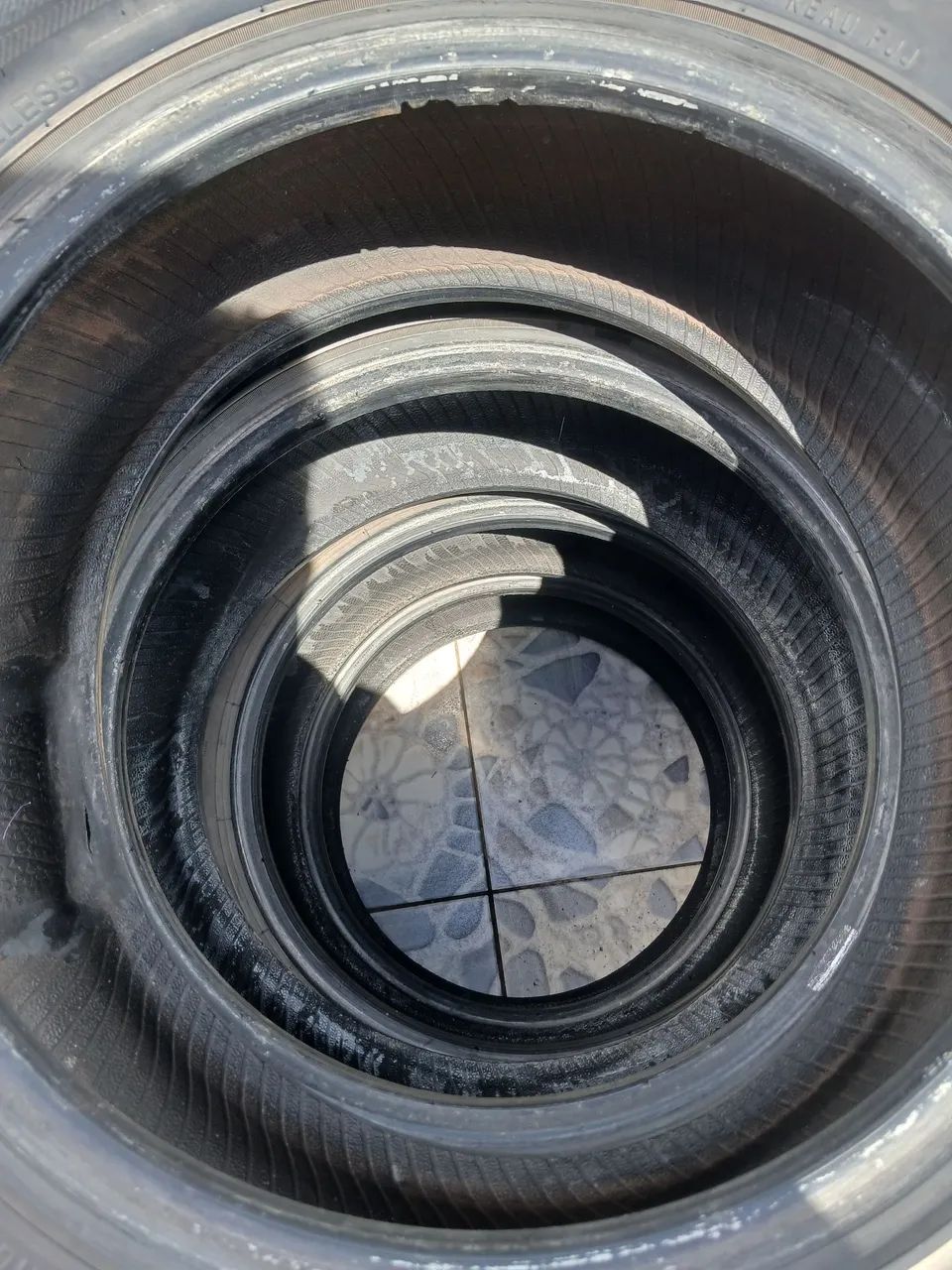 Pneus para carro - Foto 2