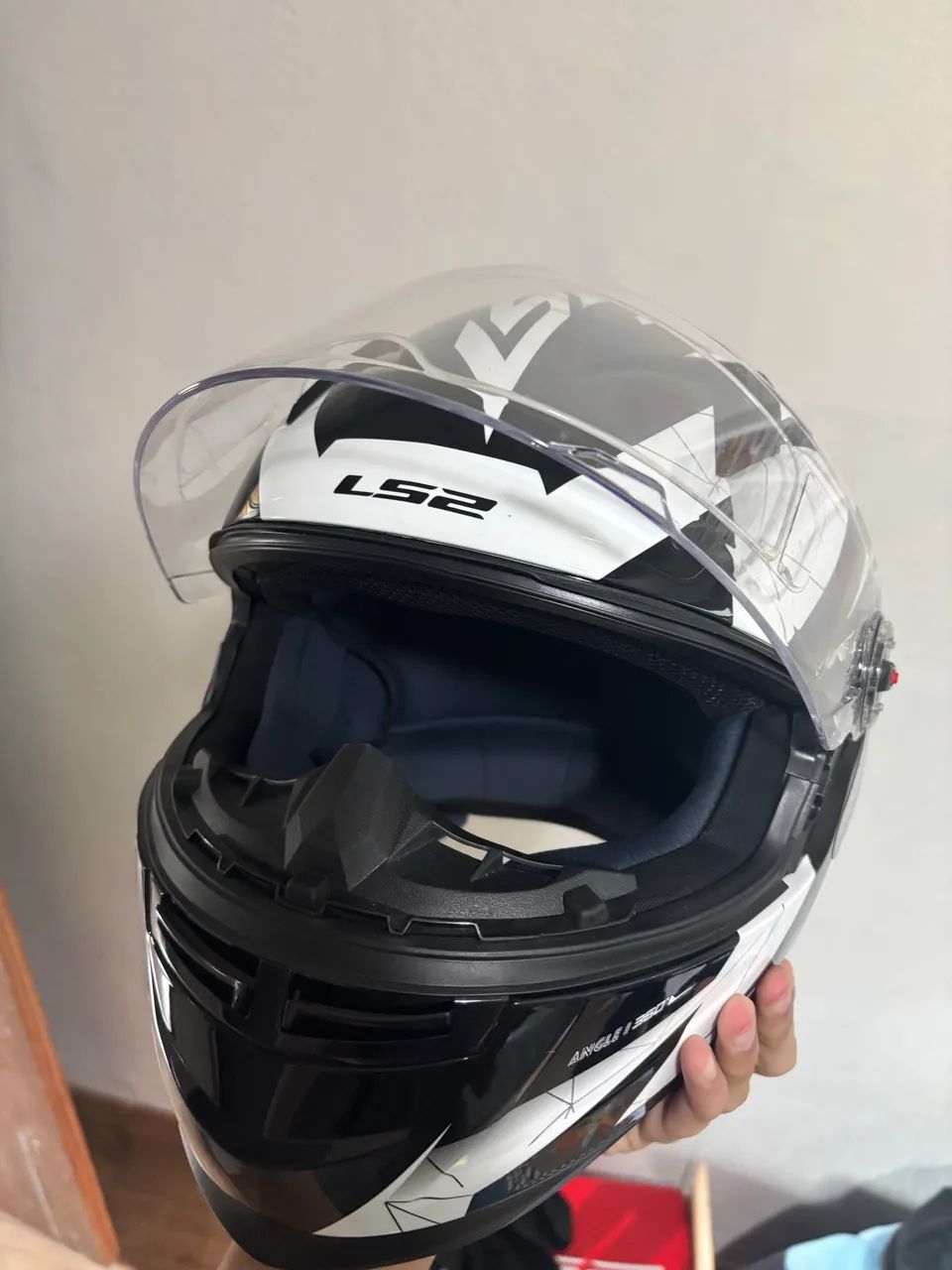 capacete ls2 draze preto e branco novo