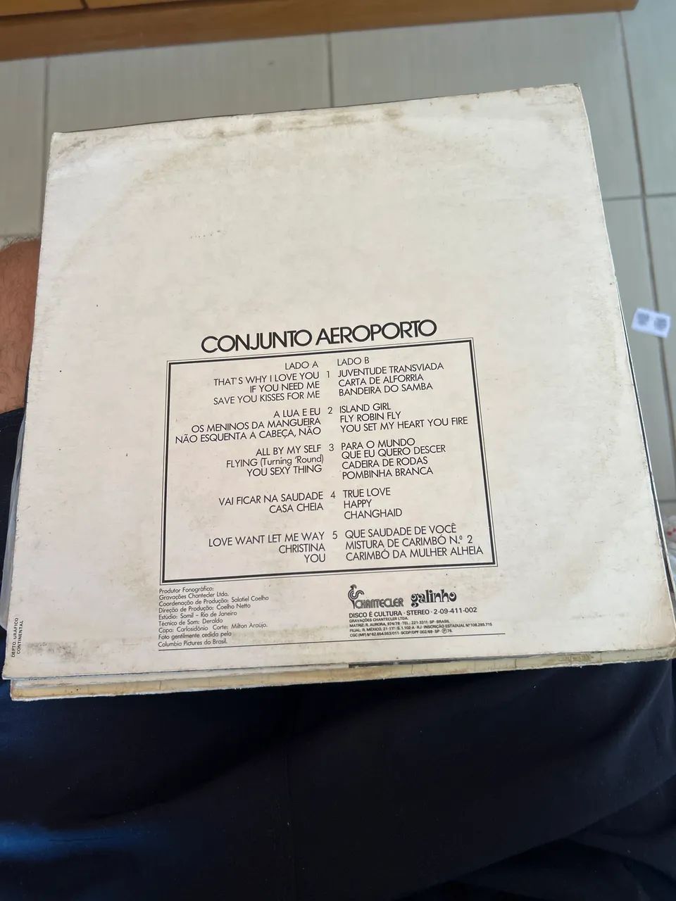 Vinil - Conjunto Aeroporto - Foto 2