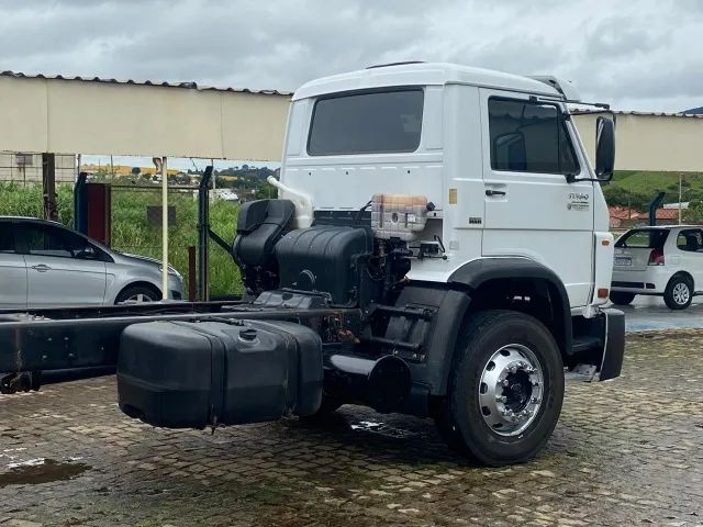 VW 17190 Worker no chassi 2013  - Foto 7