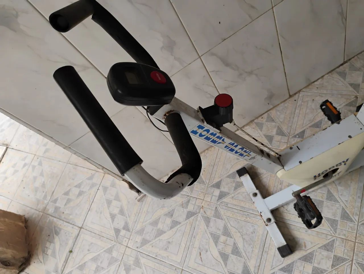 BICICLETA ERGOMÉTRICA  - Foto 2
