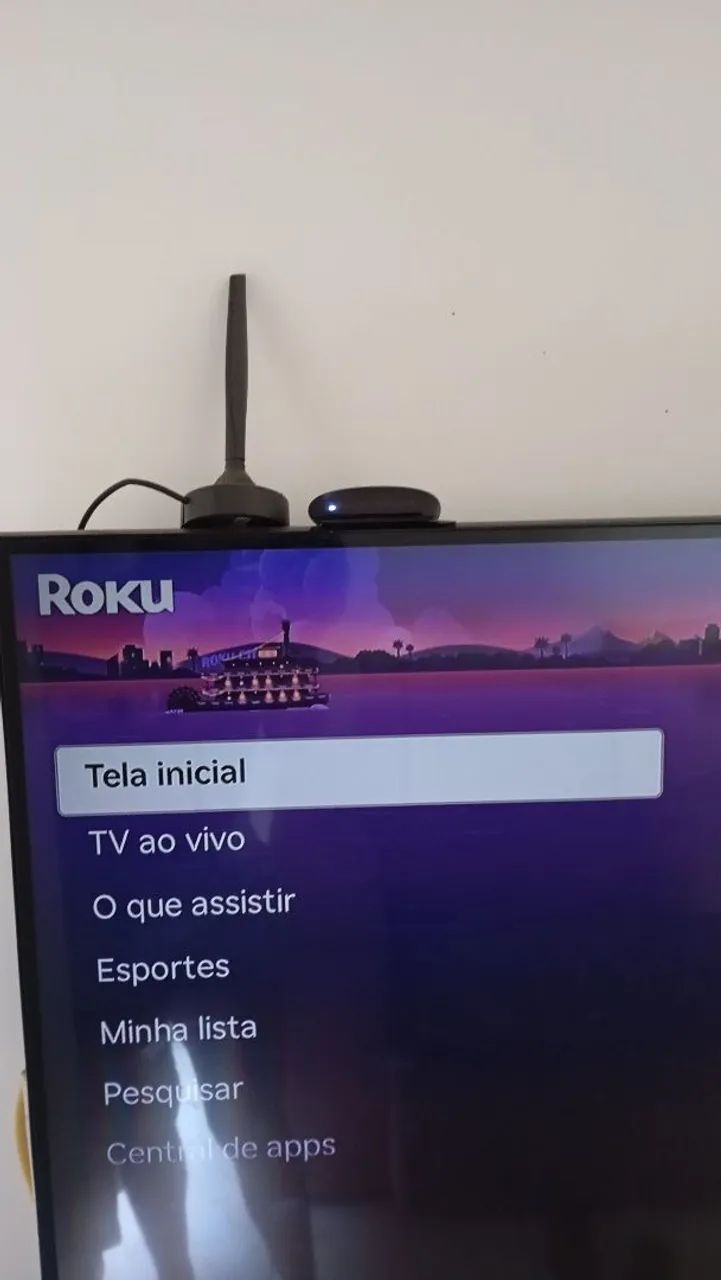 Tv LG 43 polegadas, não smart mas vai com aparelho Roku tv - Foto 2
