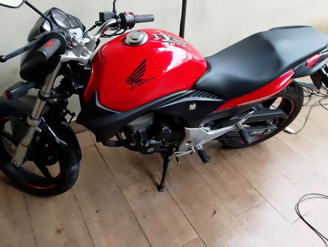 Cb 300r