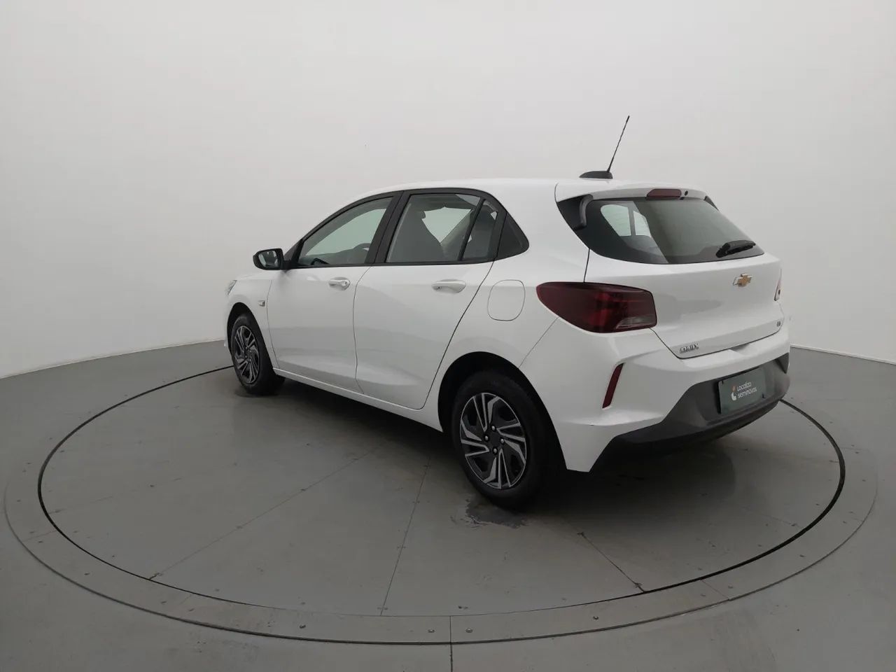 Chevrolet Onix Hatch LT 1.0 12V TB Flex Mec. 4P, foto 3 de 17