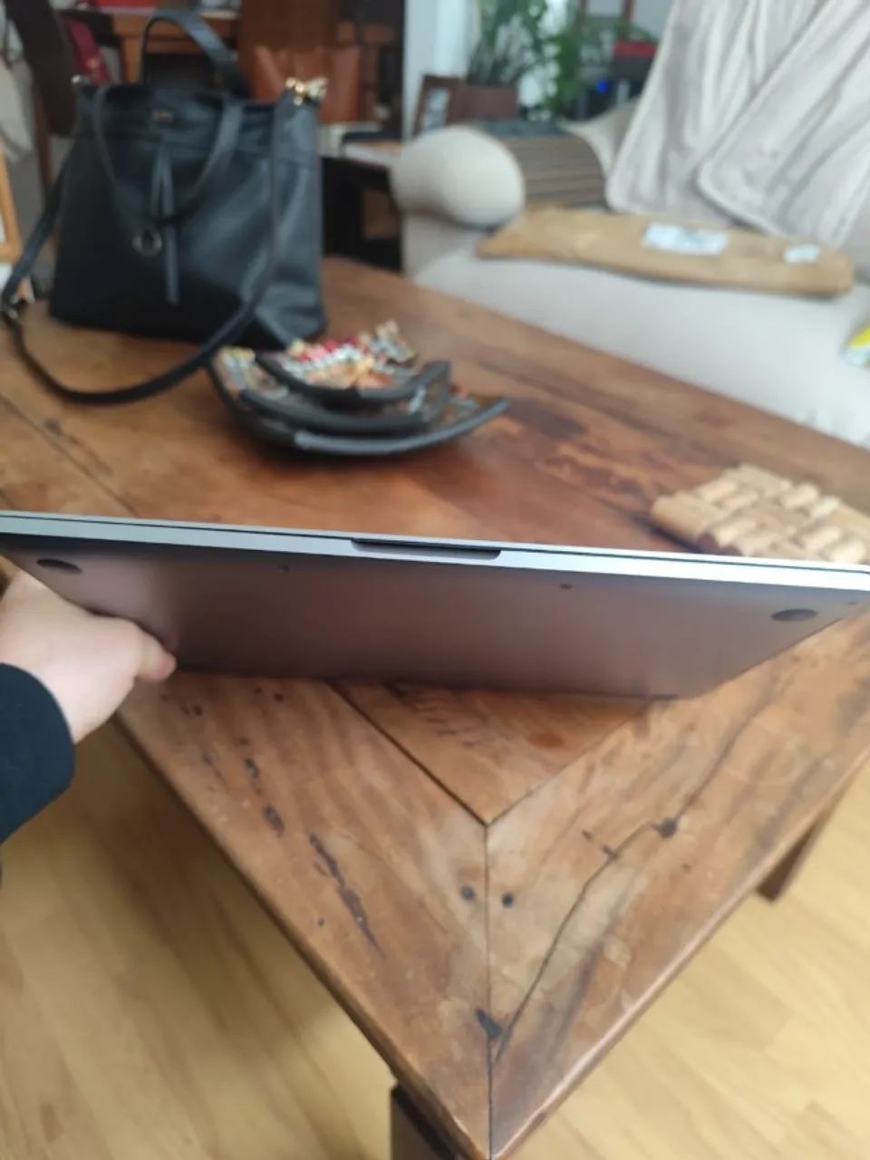 Macbook Pro 2017 i5 Touchbar 13 polegadas  - Foto 5