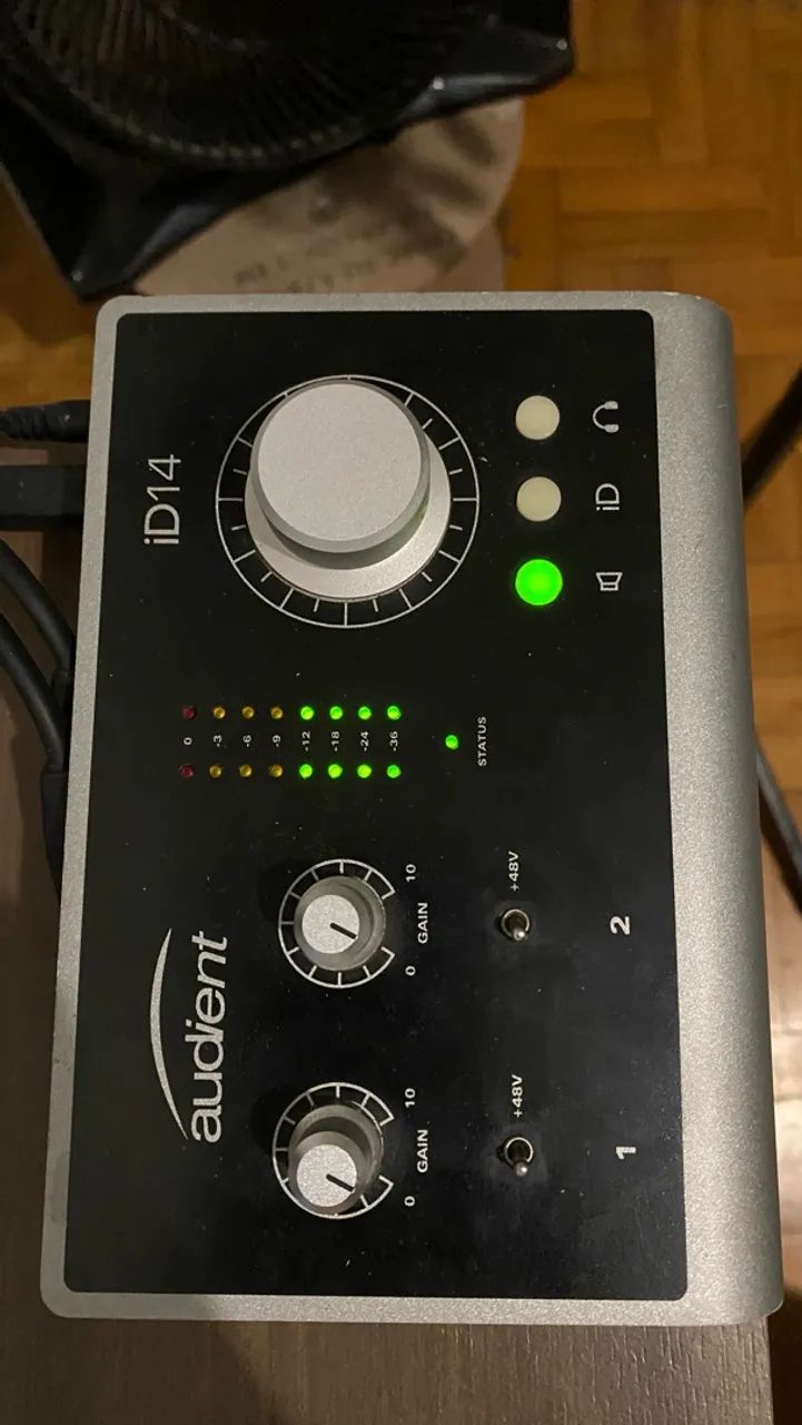 Interface de audio AUDIENT ID14 - Foto 3