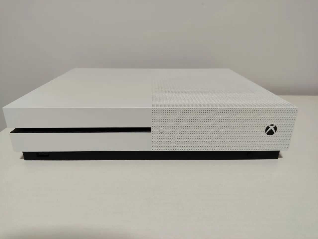 Xbox One S 1TB - Foto 3