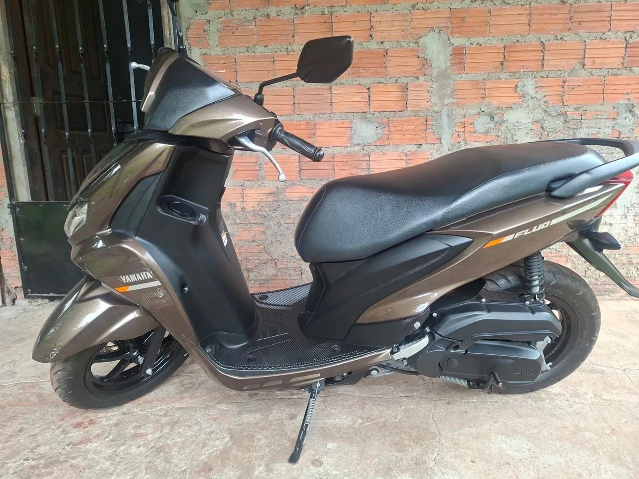Vendo Fluo 125 automática - Foto 3
