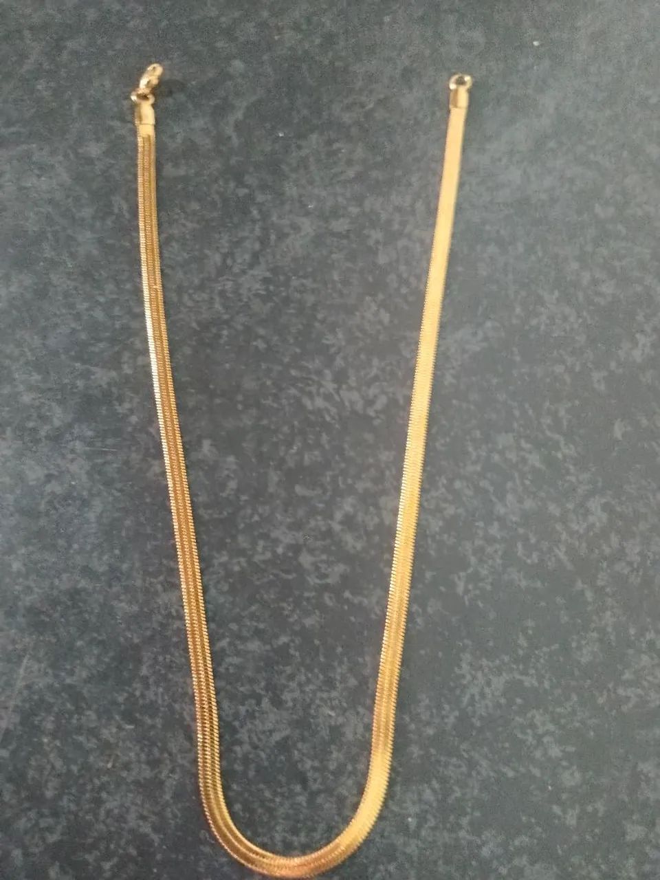 Colar shake laminado dourado 