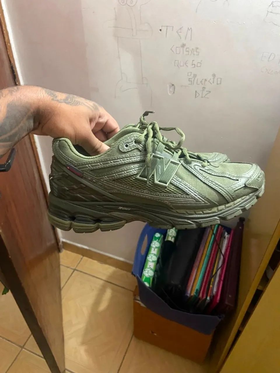 New balance 1906R verde tm 41 sem caixa
