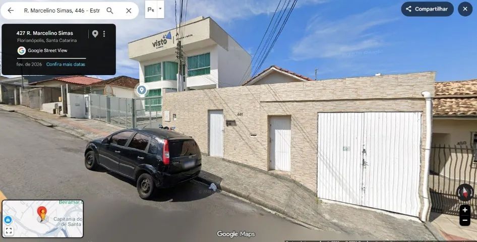 ALUGA-SE CASA